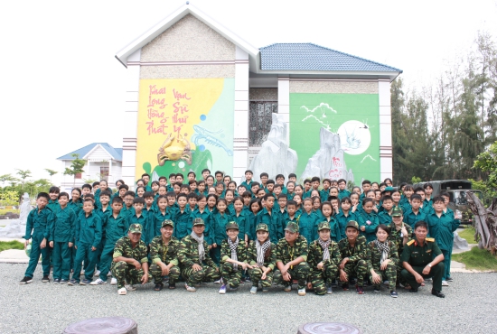 Tổng kết Khóa huấn luyện “Em tập làm chiến sĩ” lần thứ II, năm 2017.