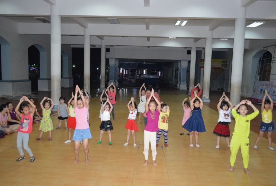 Các lớp, Câu lạc bộ năng khiếu tập luyện chương trình biểu diễn mừng Xuân Mậu tuất 2018. 